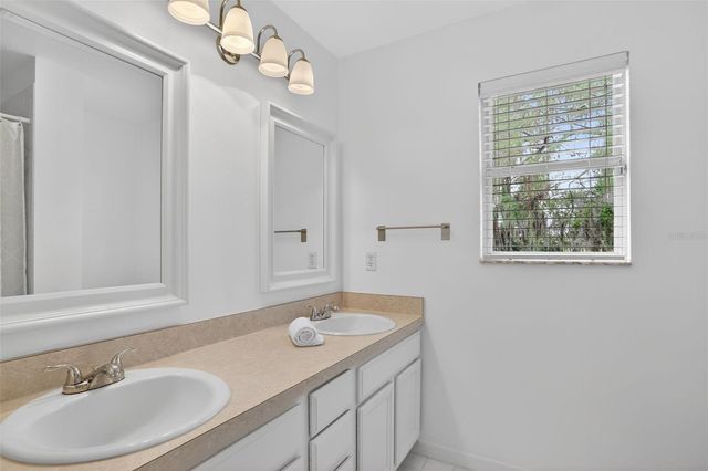 2809 RUNYON CIRCLE, Orlando, FL 32837