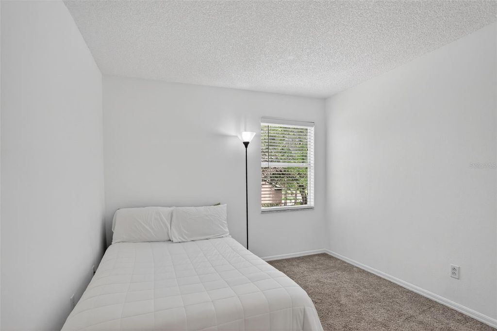 Image 34 of property listing at 2809 RUNYON CIRCLE, Orlando, FL 32837