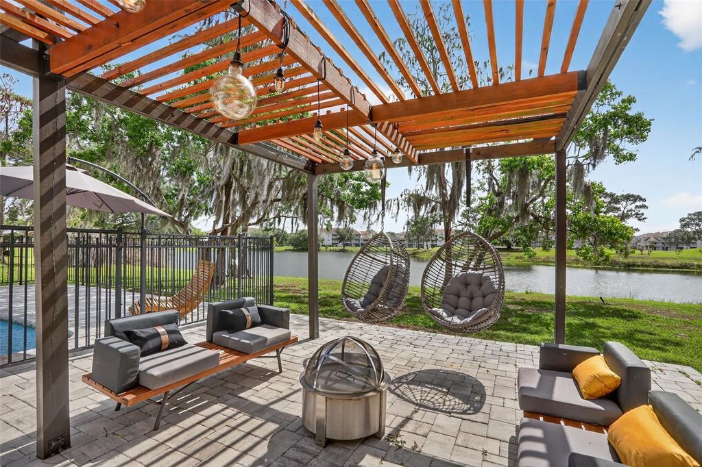 Image 44 of property listing at 2809 RUNYON CIRCLE, Orlando, FL 32837