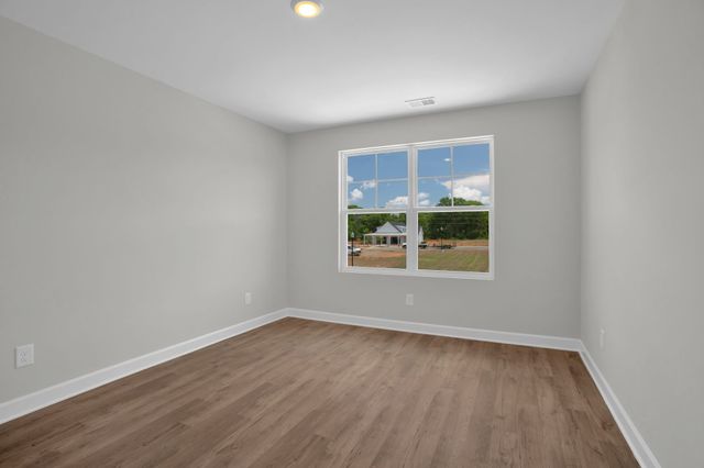 470 Bishop Pvt Blvd, Gallatin, TN 37066