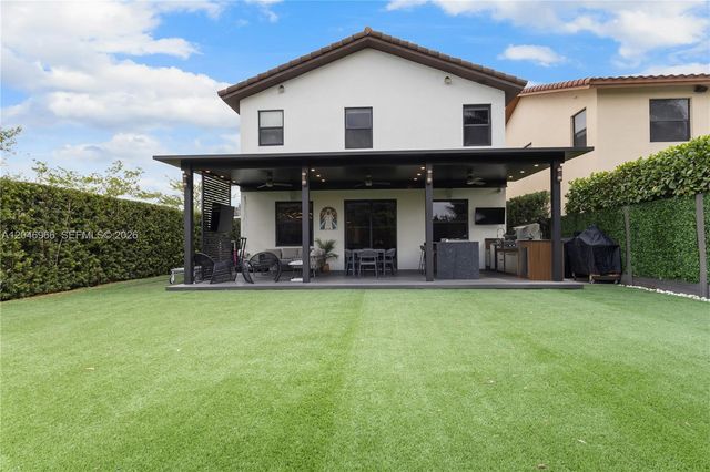 8774 NW 103rd Avenue, Doral, FL 33178