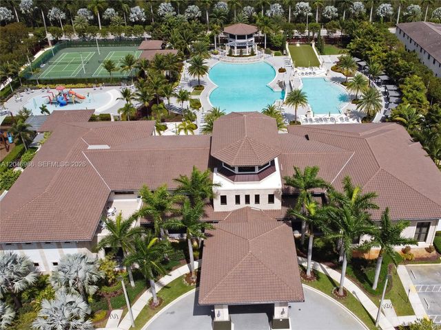 8774 NW 103rd Avenue, Doral, FL 33178