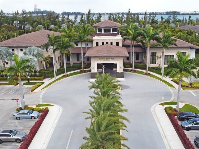 8774 NW 103rd Avenue, Doral, FL 33178