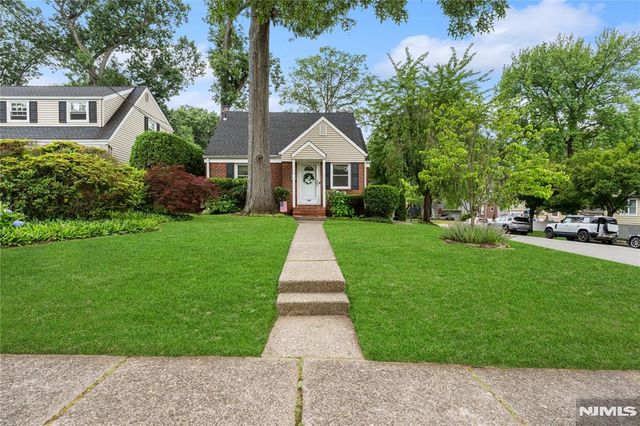 193 Wales Avenue, River Edge, NJ 07661