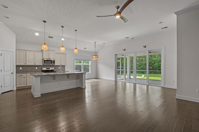 153 Castaway Key Dr., Pawleys Island, SC 29585
