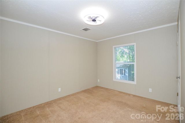 207 Pinehaven Drive, New London, NC 28127