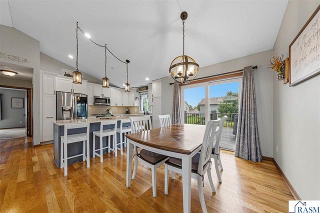 104 Kingsmill Court, Mankato, MN 56001