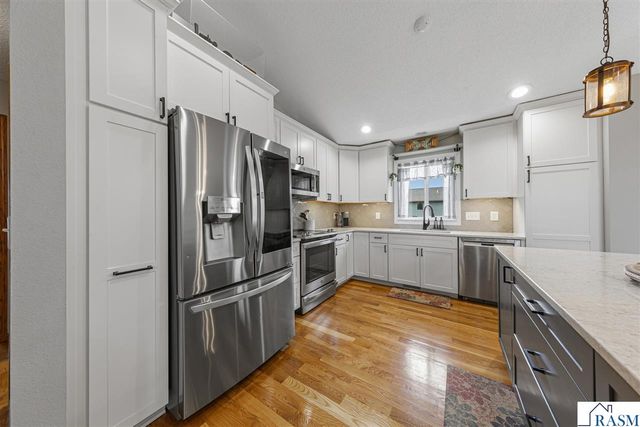 104 Kingsmill Court, Mankato, MN 56001