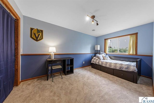 104 Kingsmill Court, Mankato, MN 56001