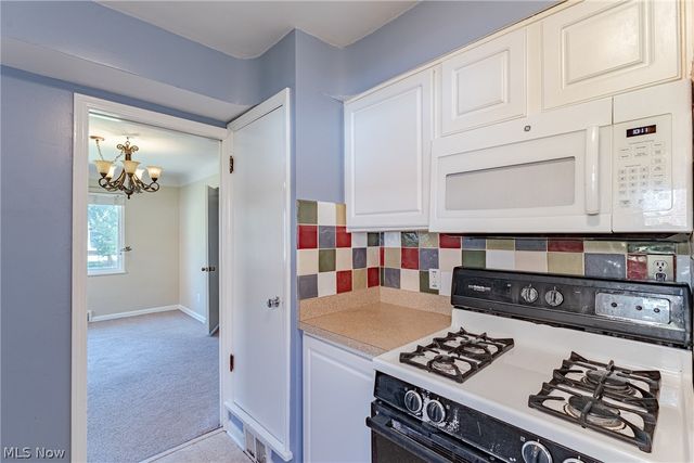 3666 Silsby Road, University Heights, OH 44118