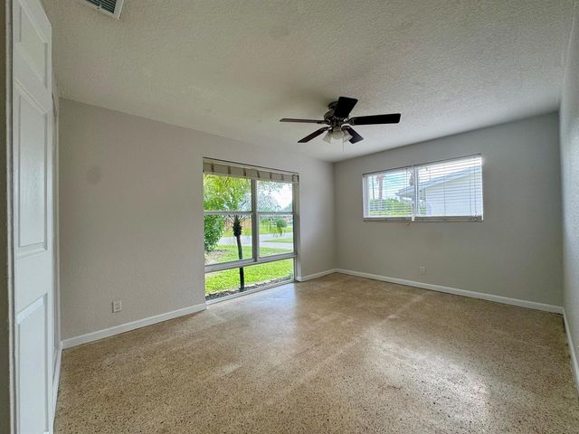 924 SE 8TH Court, Deerfield Beach, FL 33441