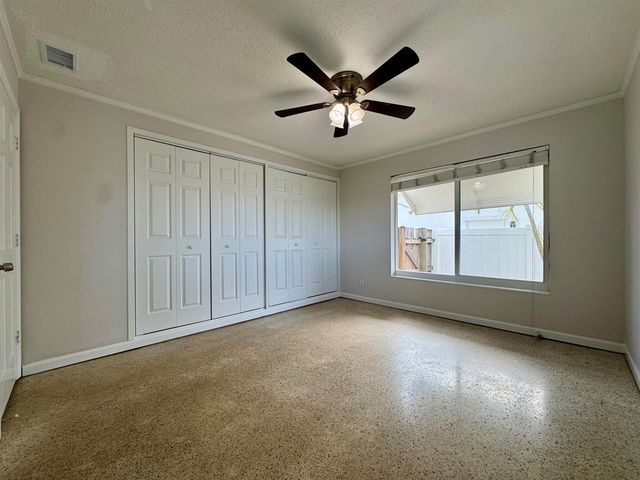 924 SE 8TH Court, Deerfield Beach, FL 33441