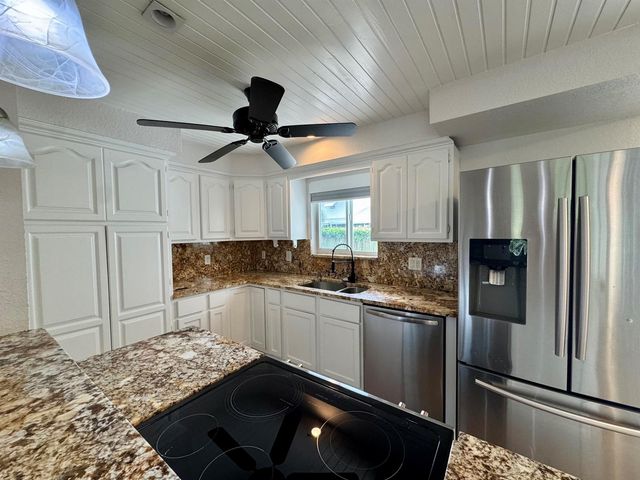 924 SE 8TH Court, Deerfield Beach, FL 33441