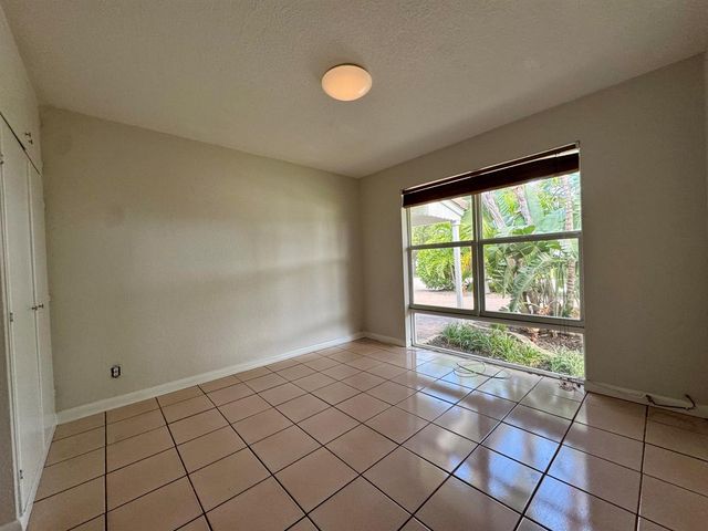 924 SE 8TH Court, Deerfield Beach, FL 33441