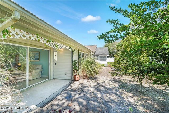 53 BRISTOL Lane, Palm Coast, FL 32137