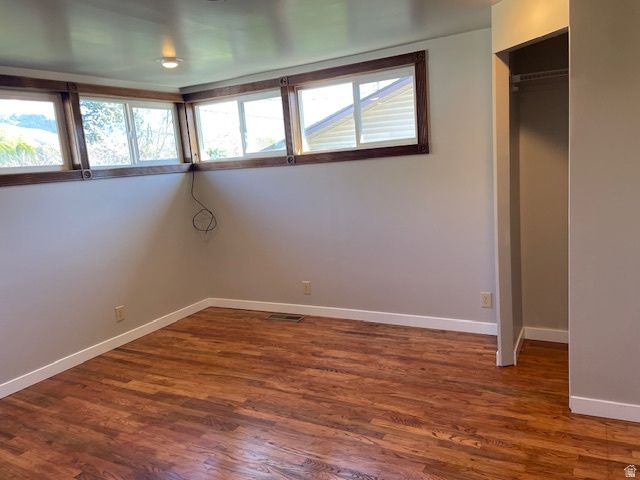 828 N VALERIA DR, Layton, UT 84041