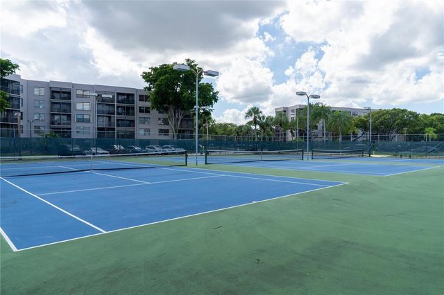 1101 Colony Point Circle 220, Pembroke Pines, FL 33026