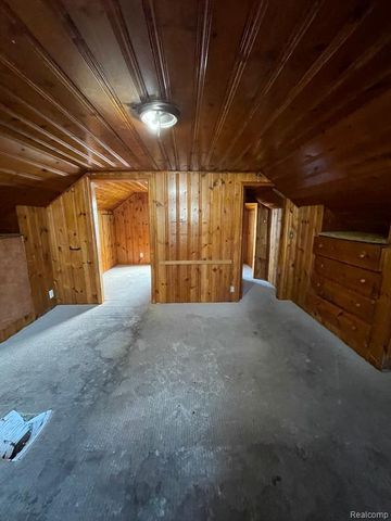 16500 Eastburn Street, Detroit, MI 48205