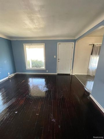 16500 Eastburn Street, Detroit, MI 48205