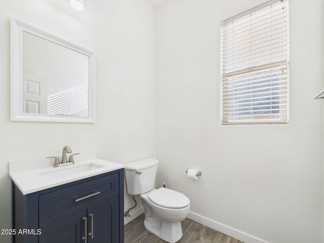 6915 S SAPPHIRE Way, Chandler, AZ 85249