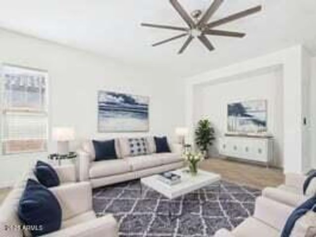 6915 S SAPPHIRE Way, Chandler, AZ 85249