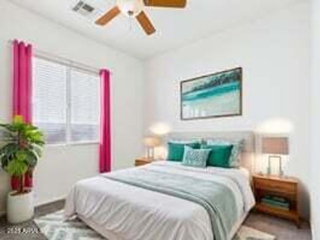 6915 S SAPPHIRE Way, Chandler, AZ 85249