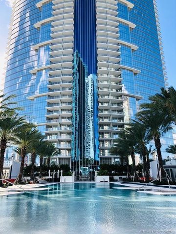 851 NE 1st Ave 412, Miami, FL 33132