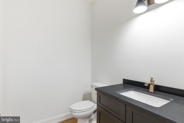 453 E FRANKLIN ST, Media, PA 19063