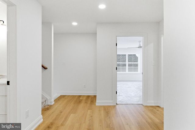 453 E FRANKLIN ST, Media, PA 19063