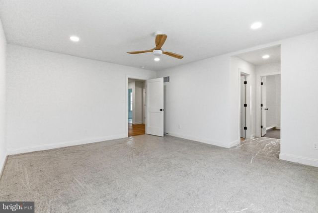 453 E FRANKLIN ST, Media, PA 19063