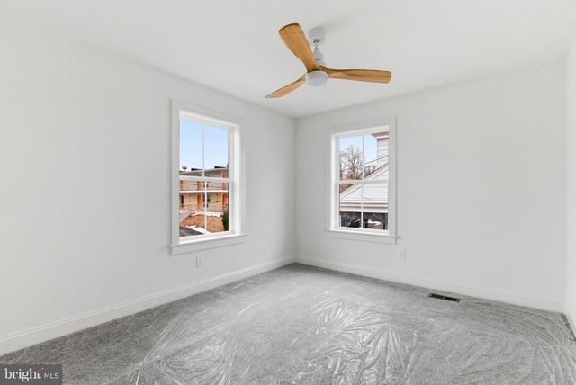 453 E FRANKLIN ST, Media, PA 19063