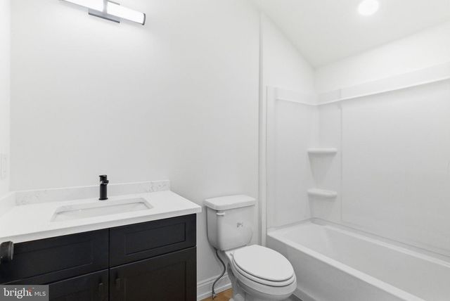 453 E FRANKLIN ST, Media, PA 19063