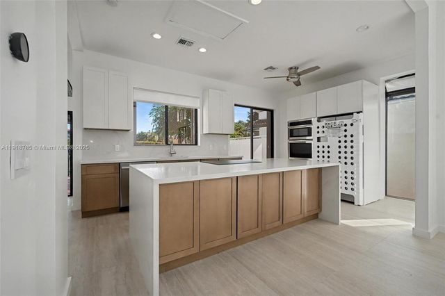 6438 Via Rosa, Boca Raton, FL 33433