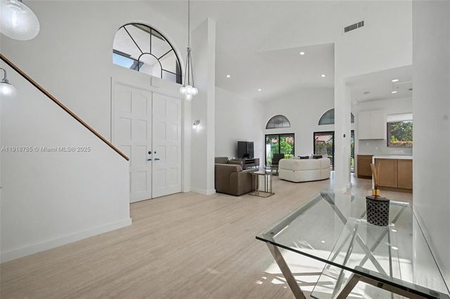 6438 Via Rosa, Boca Raton, FL 33433