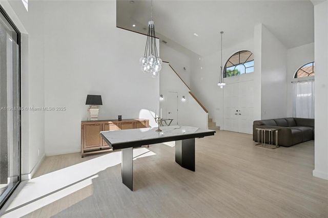 6438 Via Rosa, Boca Raton, FL 33433