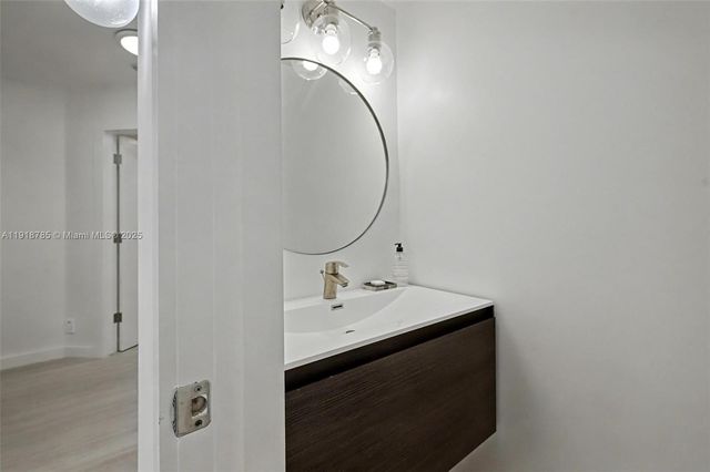 6438 Via Rosa, Boca Raton, FL 33433