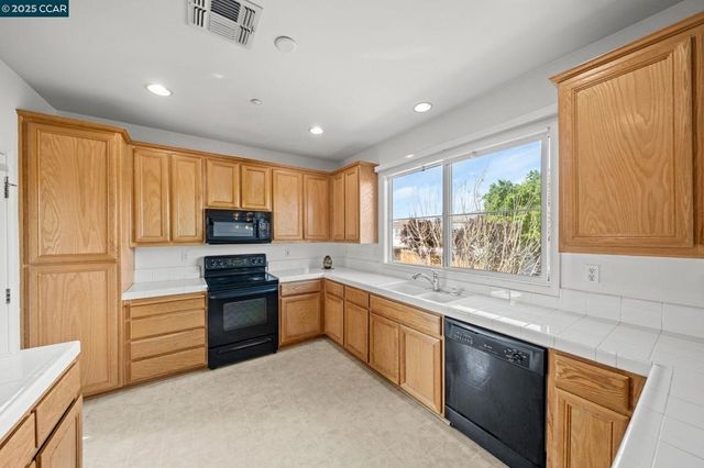 4612 4612 Sandyford Ct, Dublin, CA 94568