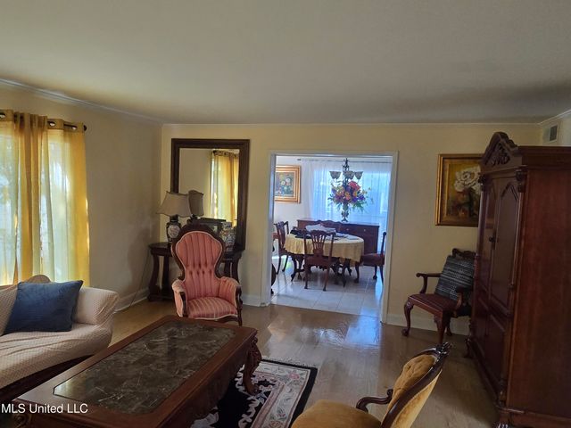 161 Kenmore Avenue, Biloxi, MS 39531