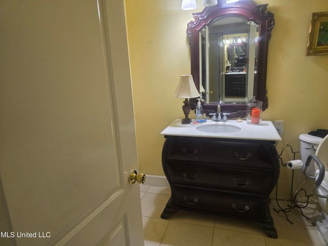 161 Kenmore Avenue, Biloxi, MS 39531