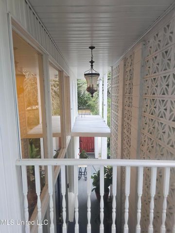 161 Kenmore Avenue, Biloxi, MS 39531