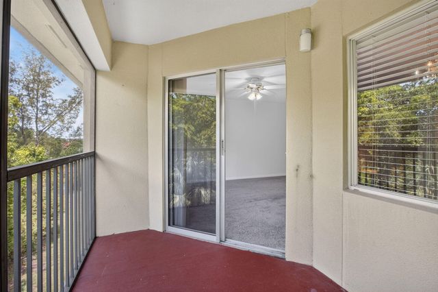 800 SW 142nd Avenue 411N, Pembroke Pines, FL 33027