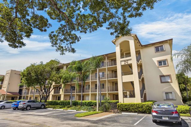800 SW 142nd Avenue 411N, Pembroke Pines, FL 33027