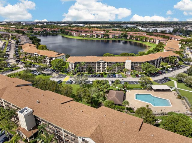 800 SW 142nd Avenue 411N, Pembroke Pines, FL 33027