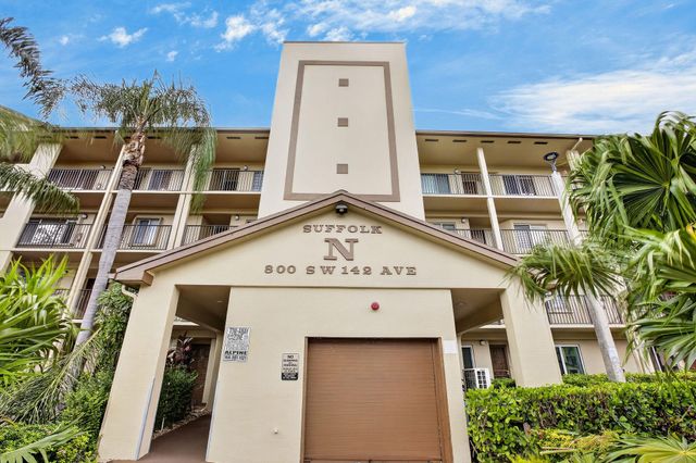 800 SW 142nd Avenue 411N, Pembroke Pines, FL 33027