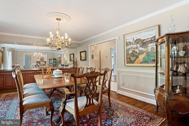 11301 CROSSING GLEN CT, Potomac, MD 20854