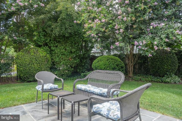 11301 CROSSING GLEN CT, Potomac, MD 20854