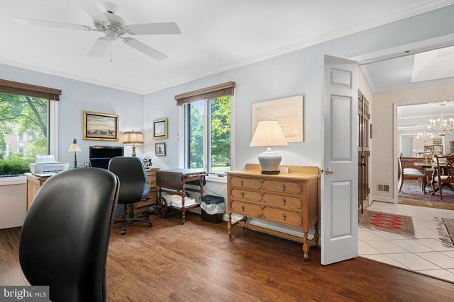 11301 CROSSING GLEN CT, Potomac, MD 20854