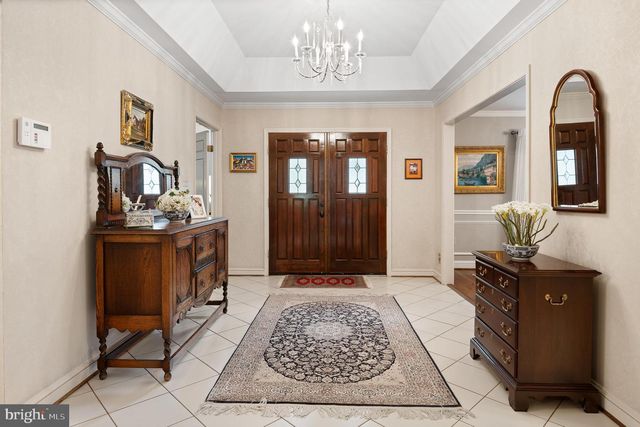 11301 CROSSING GLEN CT, Potomac, MD 20854