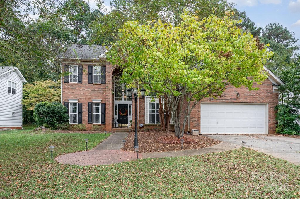 6930 Reedy Creek Road, Charlotte, NC 28215