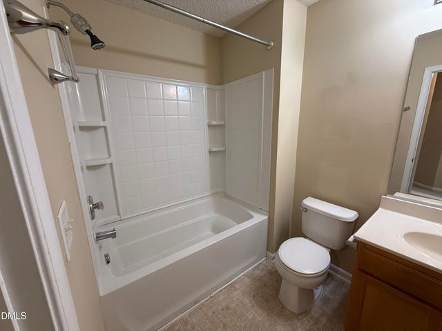 138 Forthview Way, Apex, NC 27502